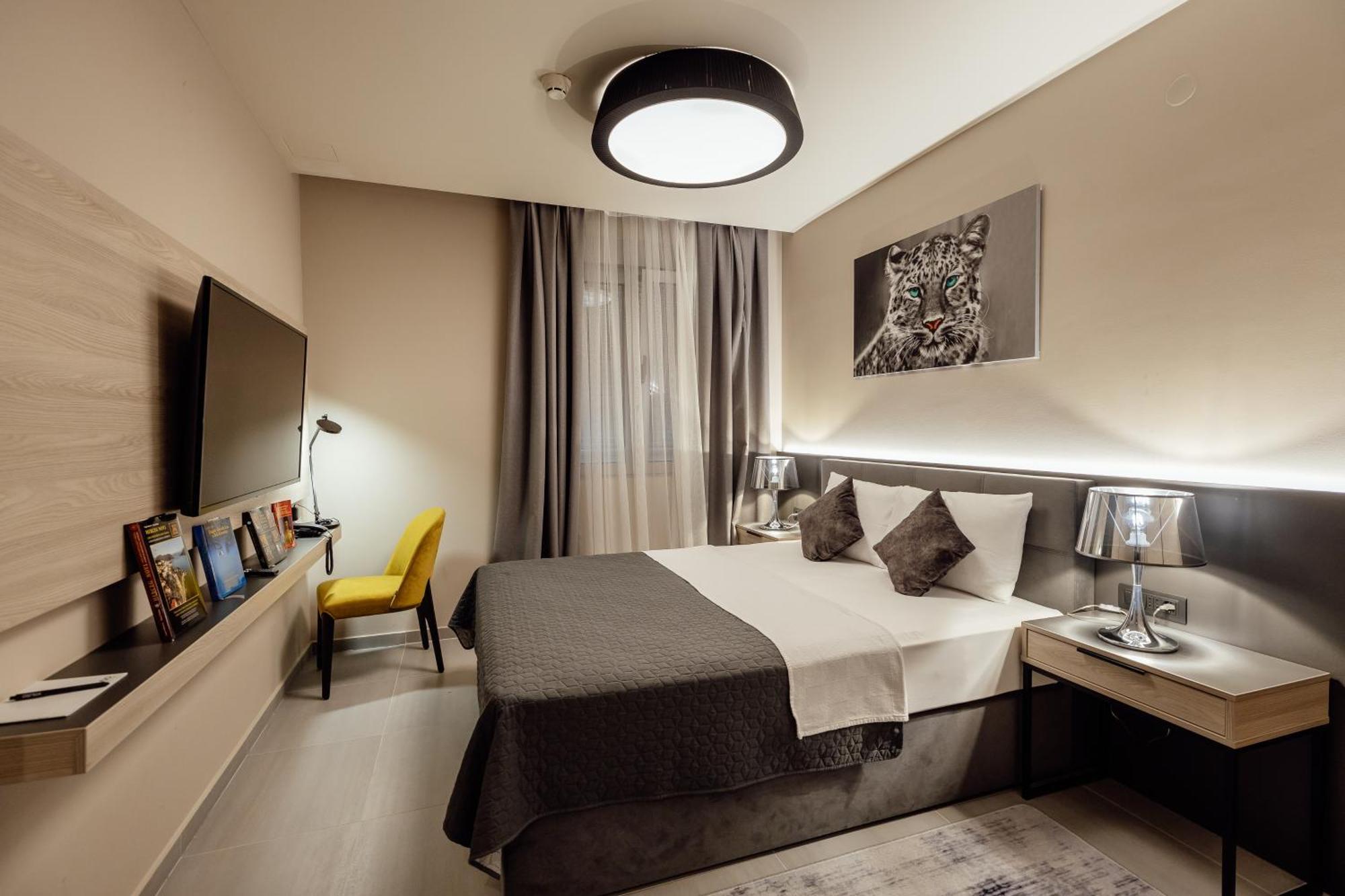 Garni Hotel Kruso แฮร์เซ็ก-โนวี ภายนอก รูปภาพ
