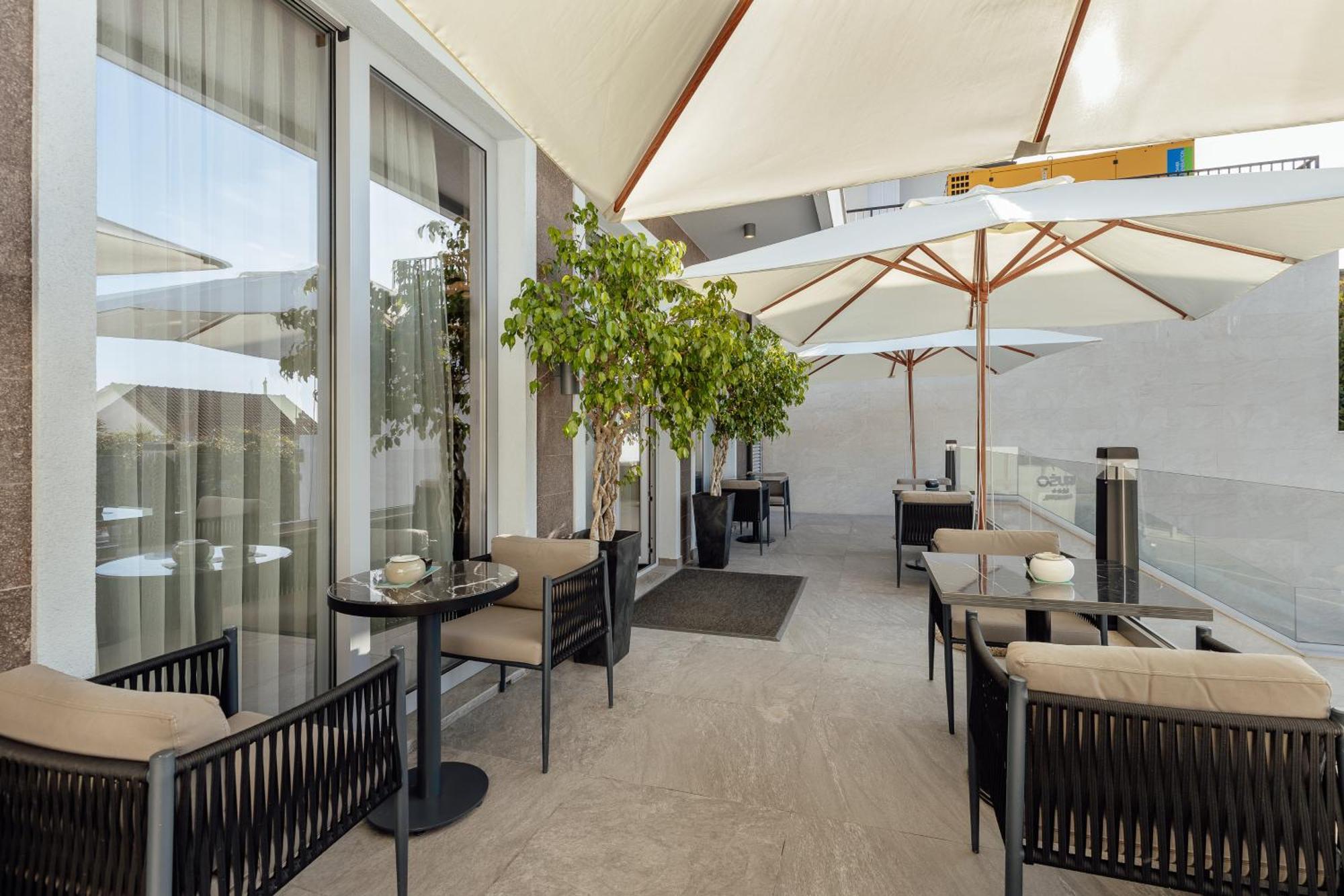 Garni Hotel Kruso แฮร์เซ็ก-โนวี ภายนอก รูปภาพ