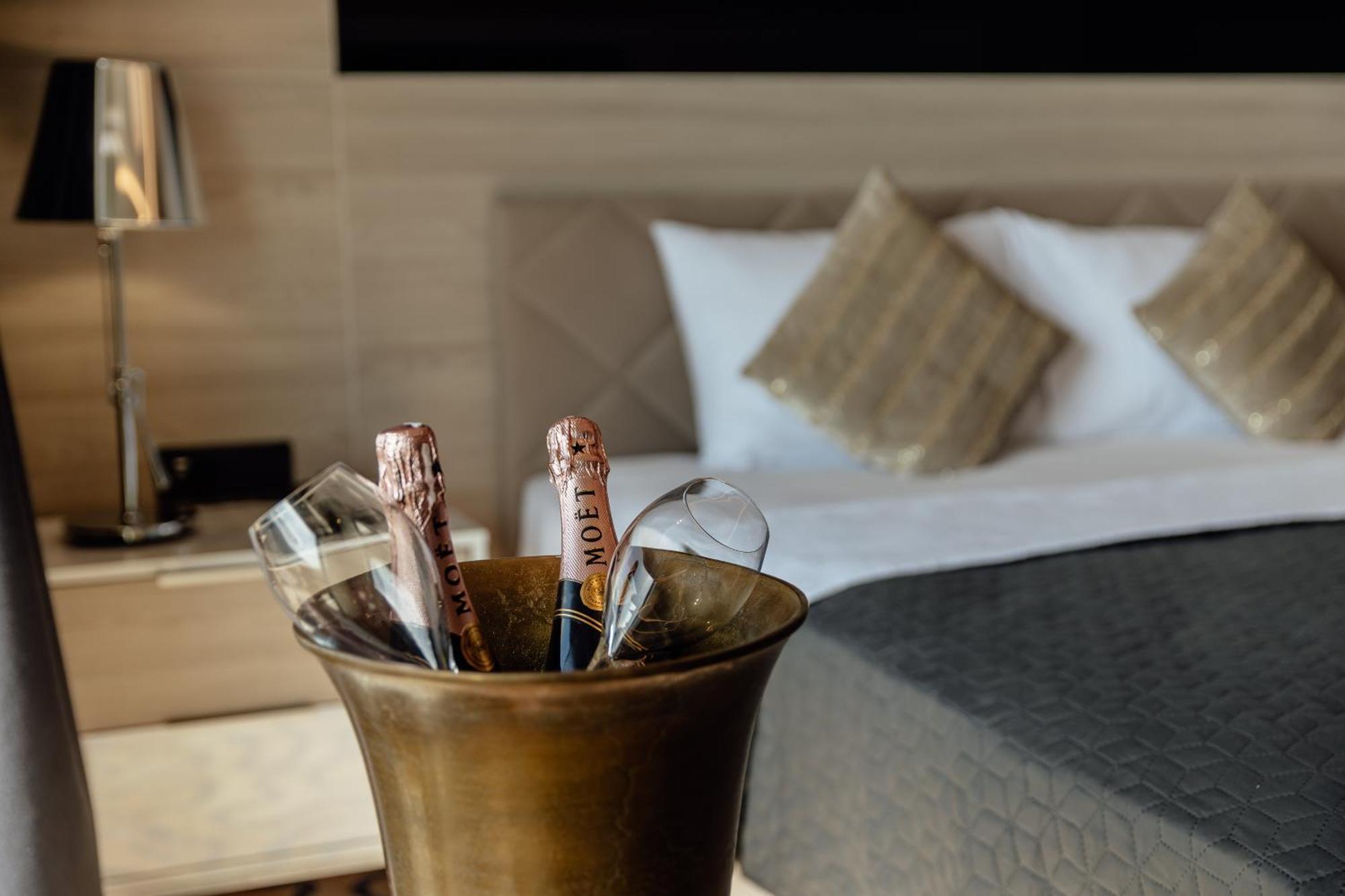 Garni Hotel Kruso แฮร์เซ็ก-โนวี ห้อง รูปภาพ